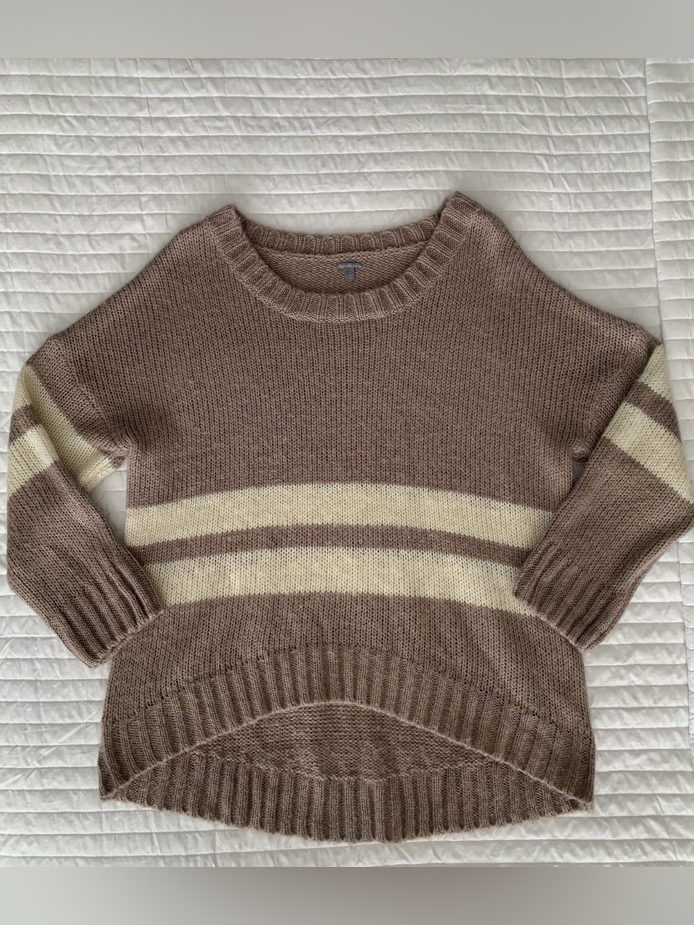 Charlotte Russe Sweater Women’s M Tan Mauve Oversized Hi Low Curved Hem Stripe